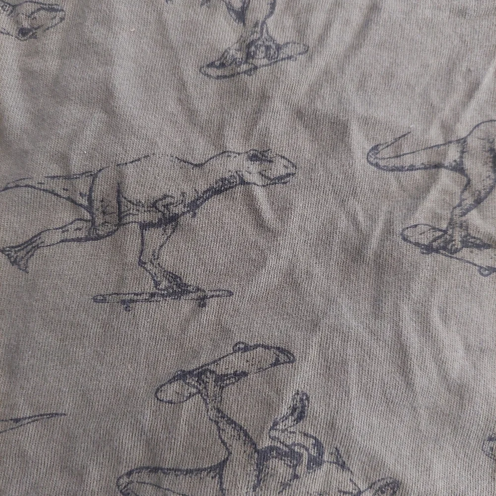 Carter's‎ tank size 7 Dino print
